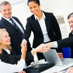 Como desenvolver e manter uma boa relação com amigos e colegas dentro e fora da empresa