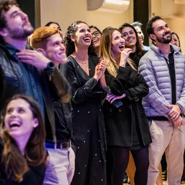 Companhia de Estágios employees at a party